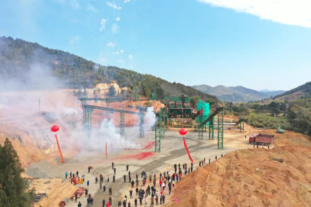 動態(tài)丨磊蒙集團于廣東某玄武巖破碎項目試產